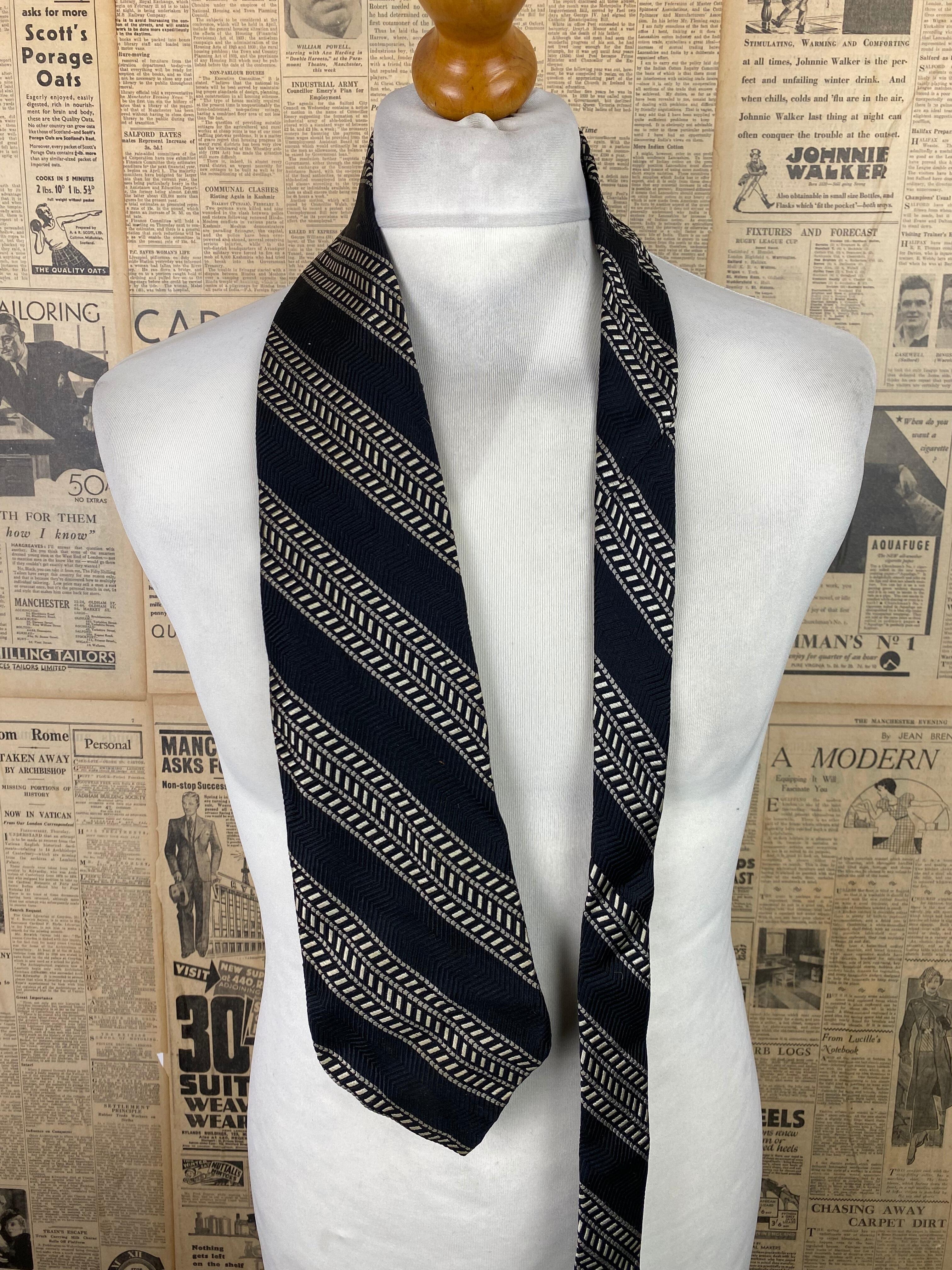 Vintage Simpson woven silk black and white tie