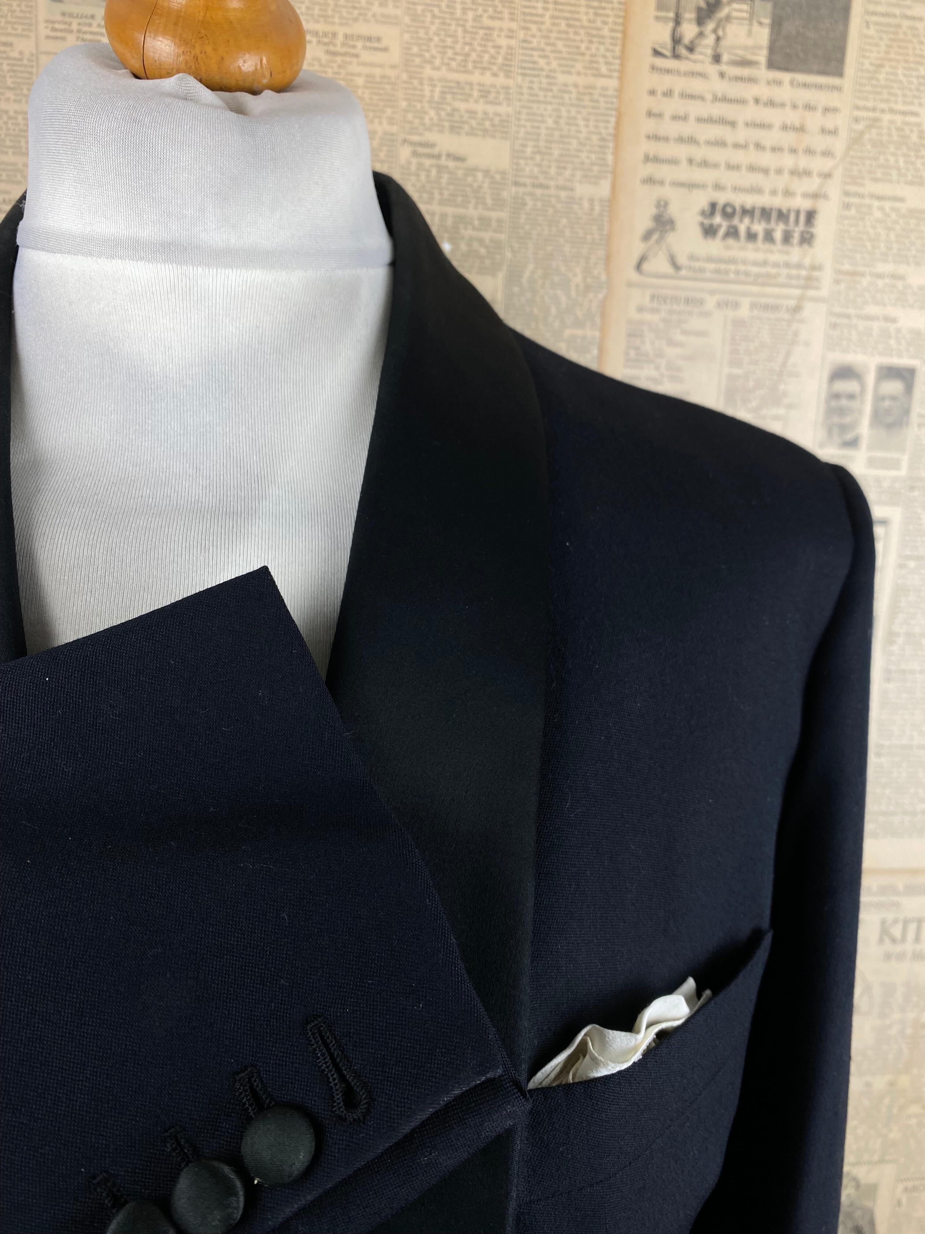 Vintage bespoke Savile Row Maurice Sedwell dinner jacket size 44
