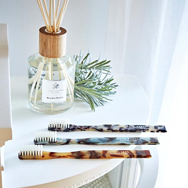 ACCA KAPPA's Historical Toothbrush Collection