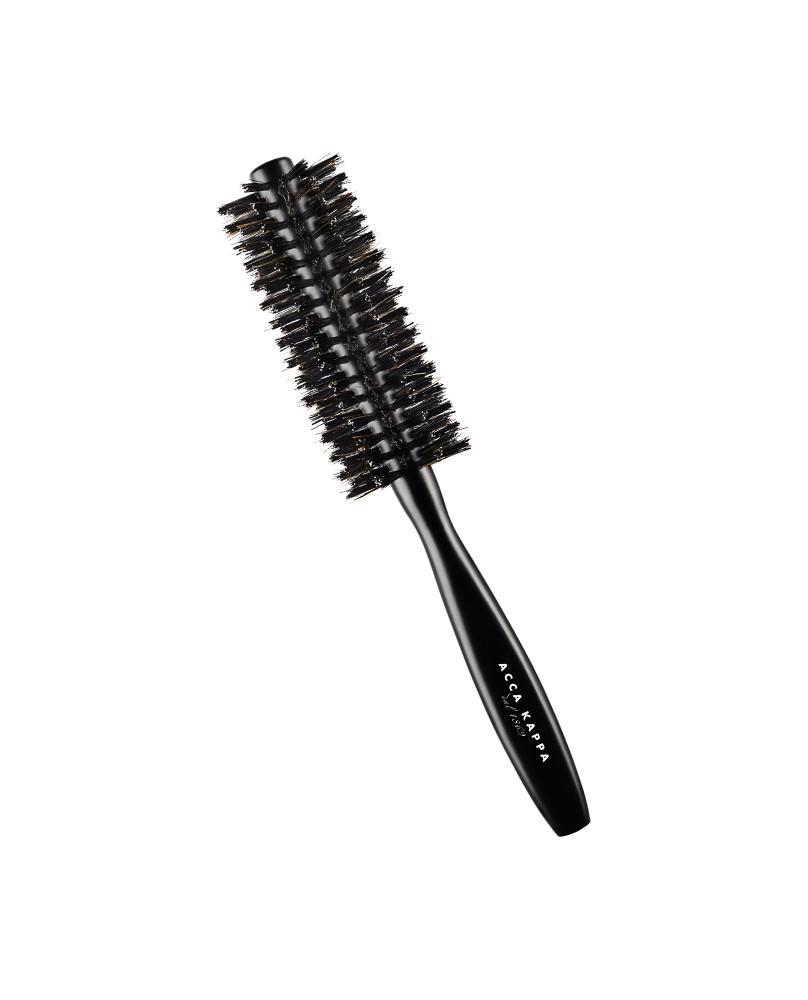 Pictured: The Pro-Fashion Styling Brush by ACCA KAPPA