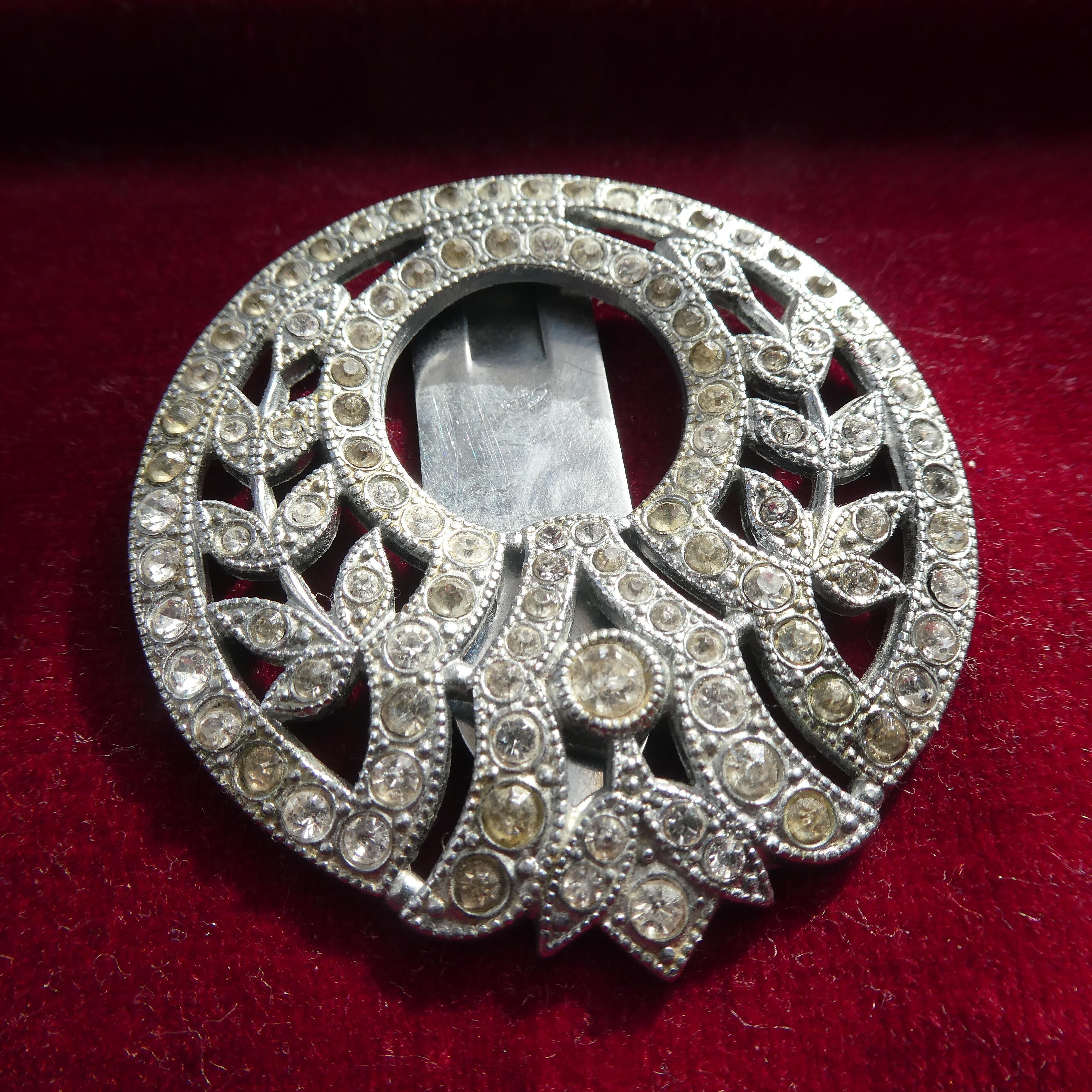 1930's outlet Art Deco Brooch/Dressclip