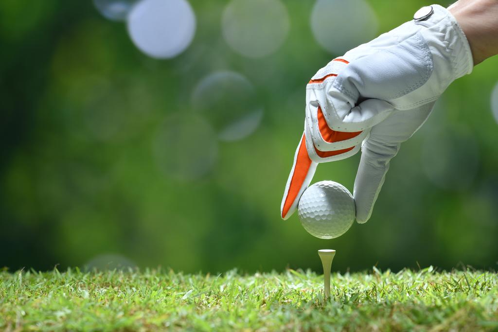All About Our Golfing Apparel