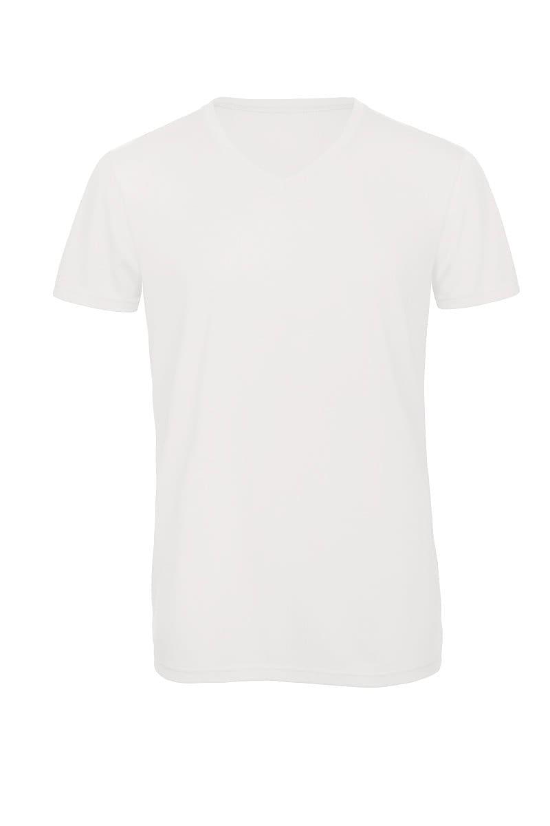 B&C Mens Inspire Triblend V-Neck T-Shirt in White (Product Code: TM057)