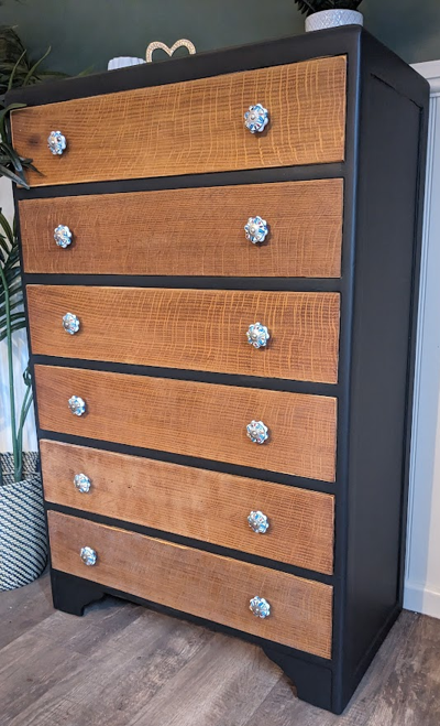 Mid Century Chest of Drawers