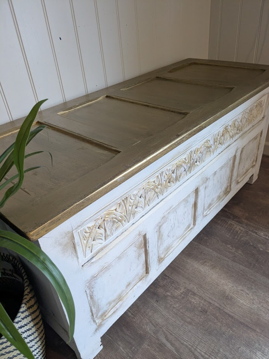 blanket box