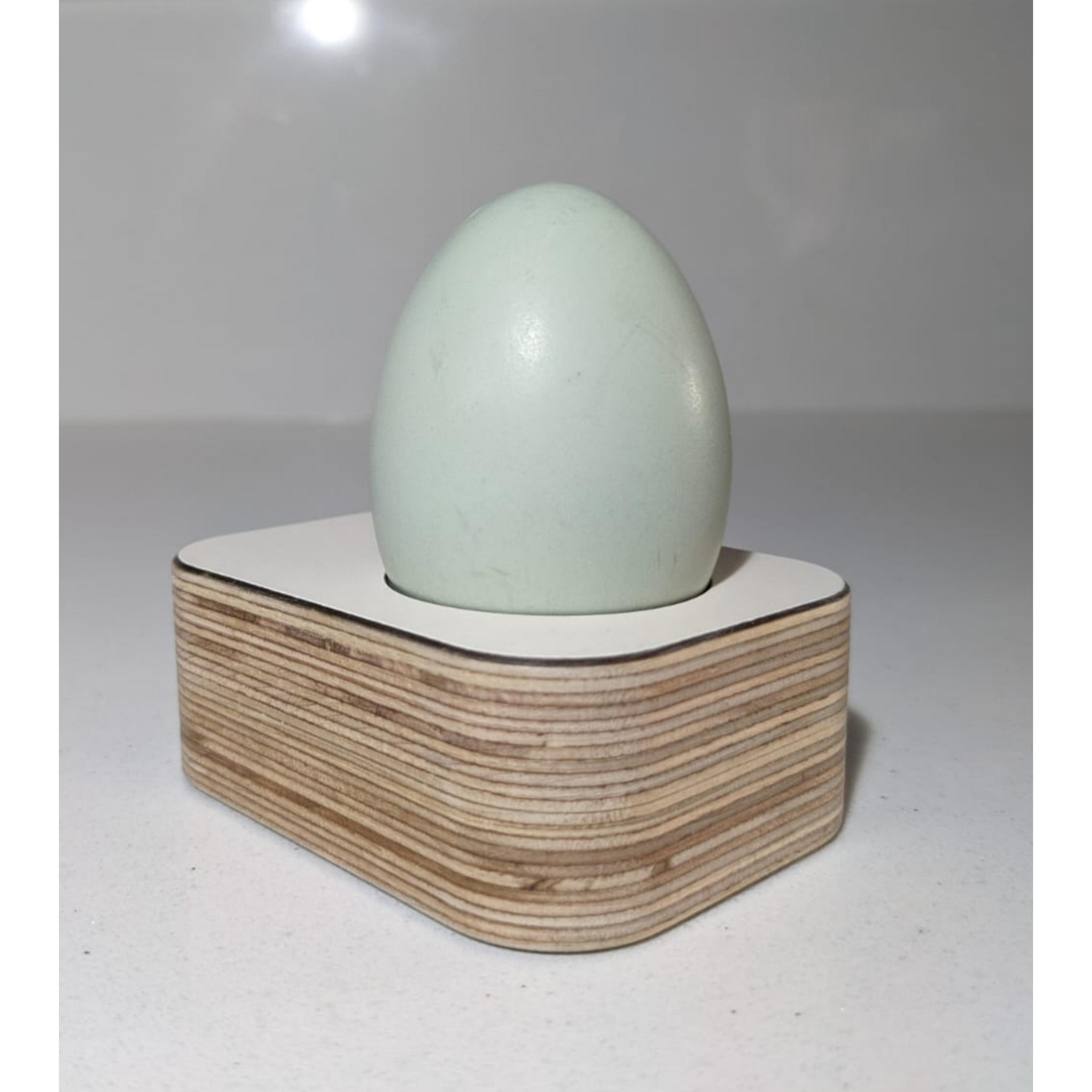 WEAMO Egg Cup - Blue Egg 02