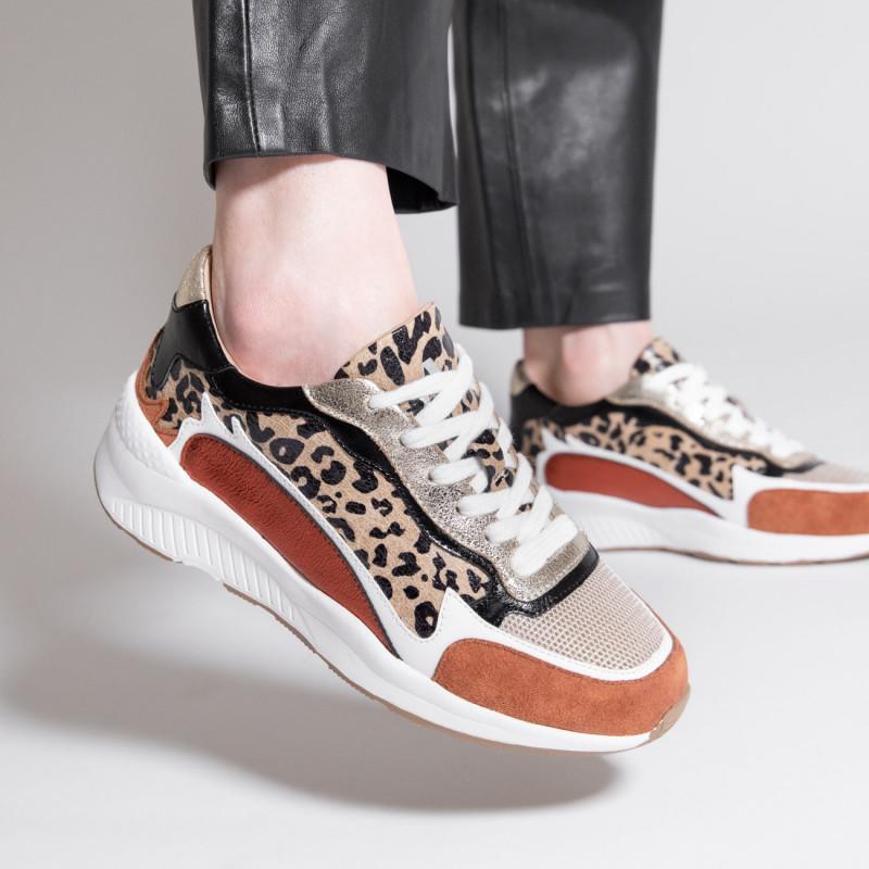 Valencia leopard hot sale print trainers