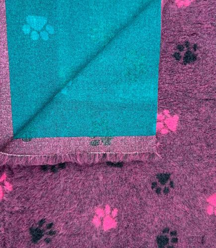 Dogeria Bedding for Dogs Green Backed Pink with Black/Pink Paws FOLDED