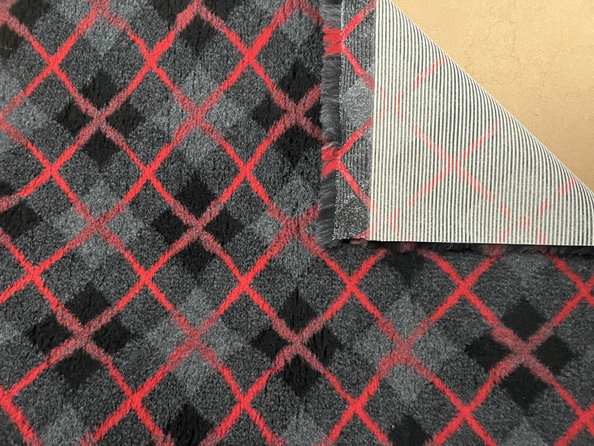 Dogeria Bedding for Dogs Rubber Backed Black Tartan