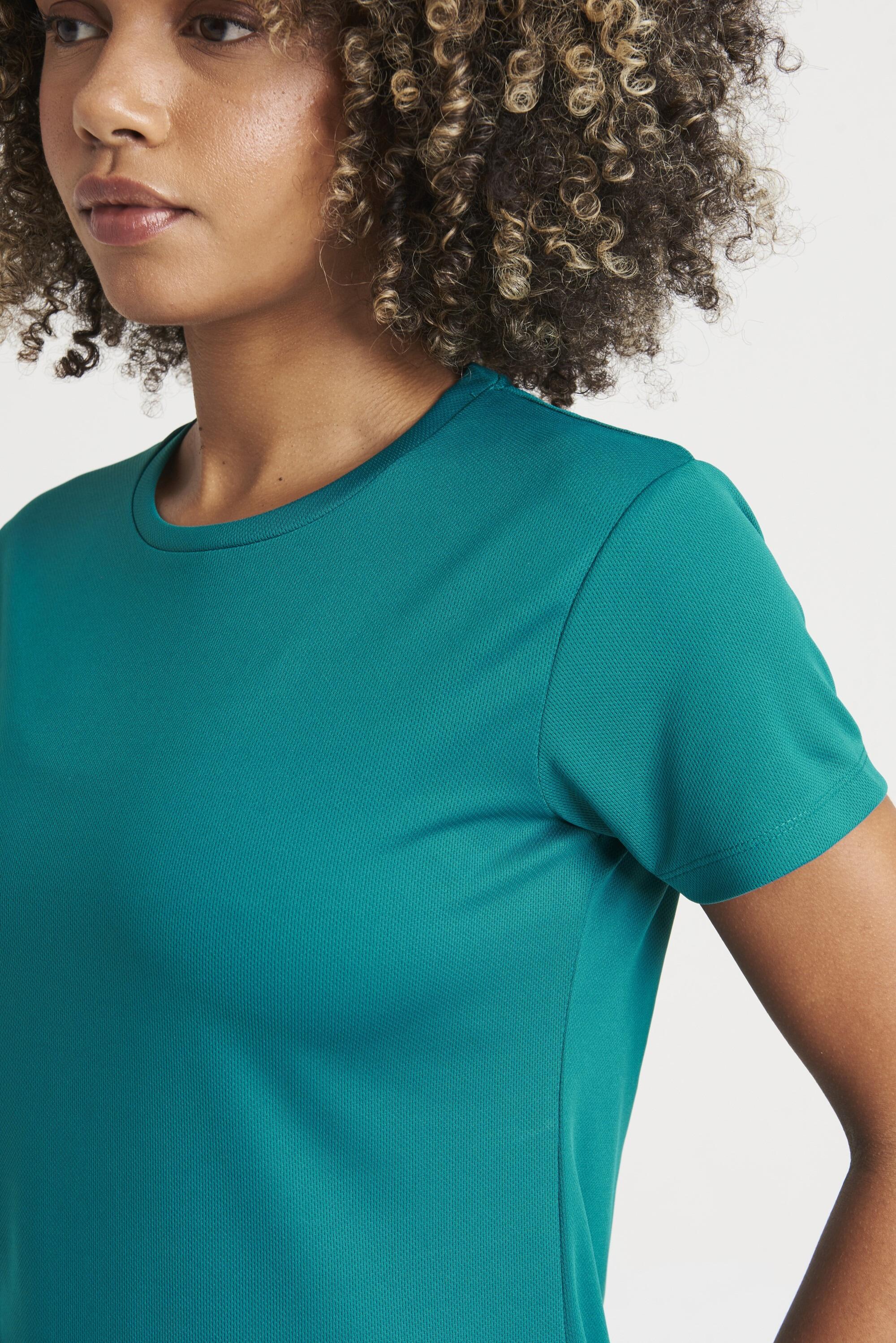 Female Cool Tee
