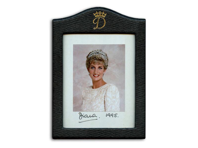 Princess Diana signed photo