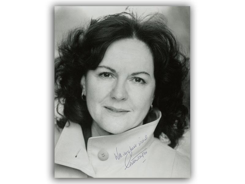 Gwen Taylor signed photo