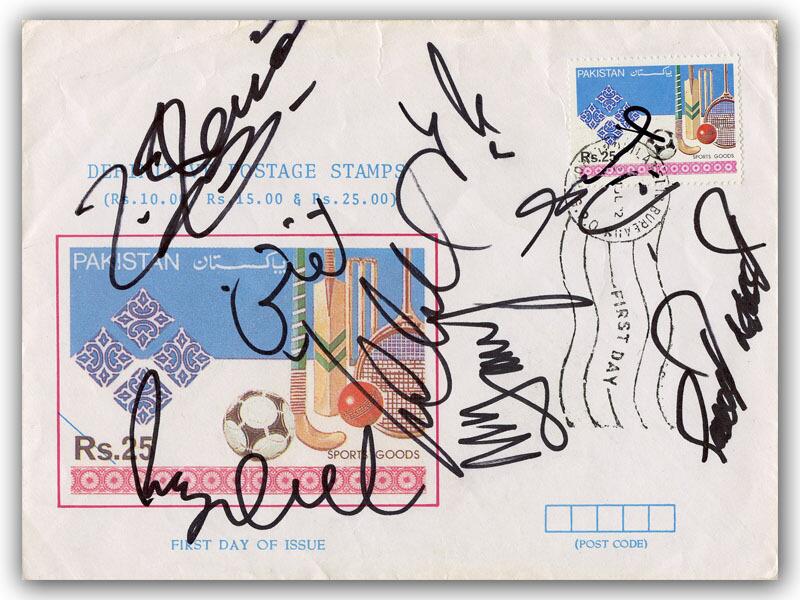Pakistan Cricket Team signed cover