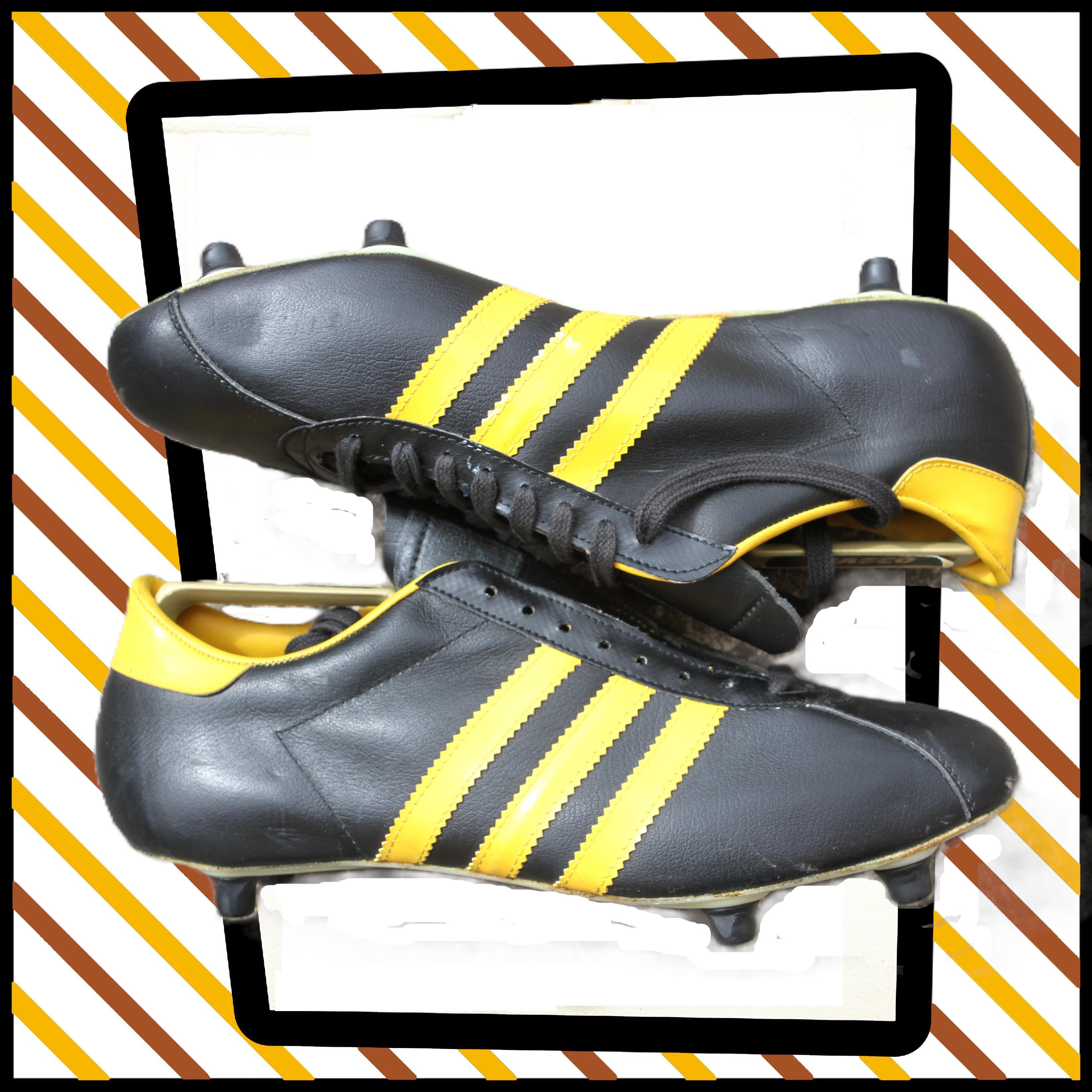 amazing 1970s Vintage Adidas Celtic Football Boots- side view