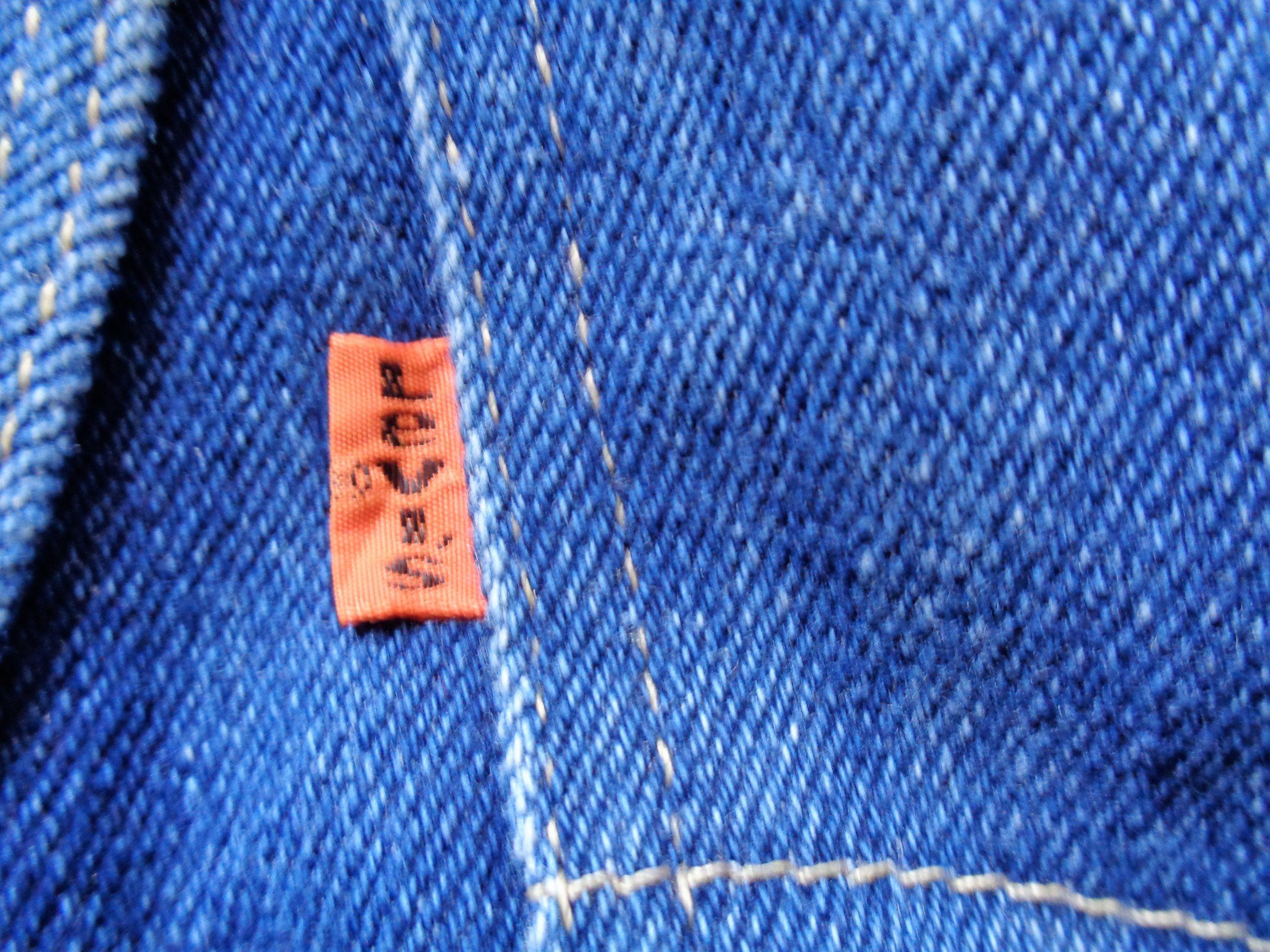 Levis orange best sale tag