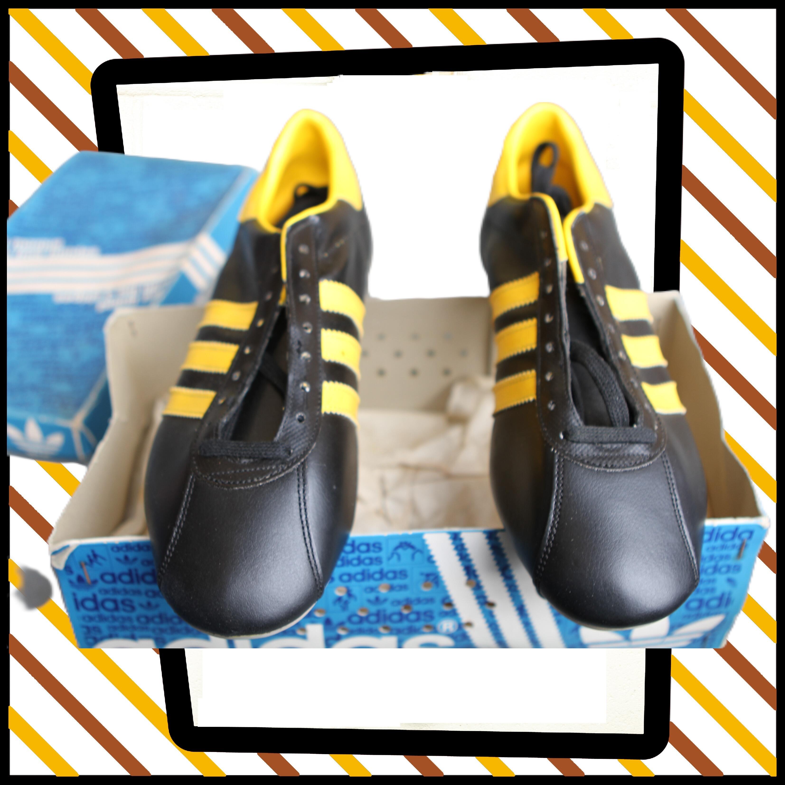 amazing ADIDAS Boxed Unworn Celtic Football BOOTS