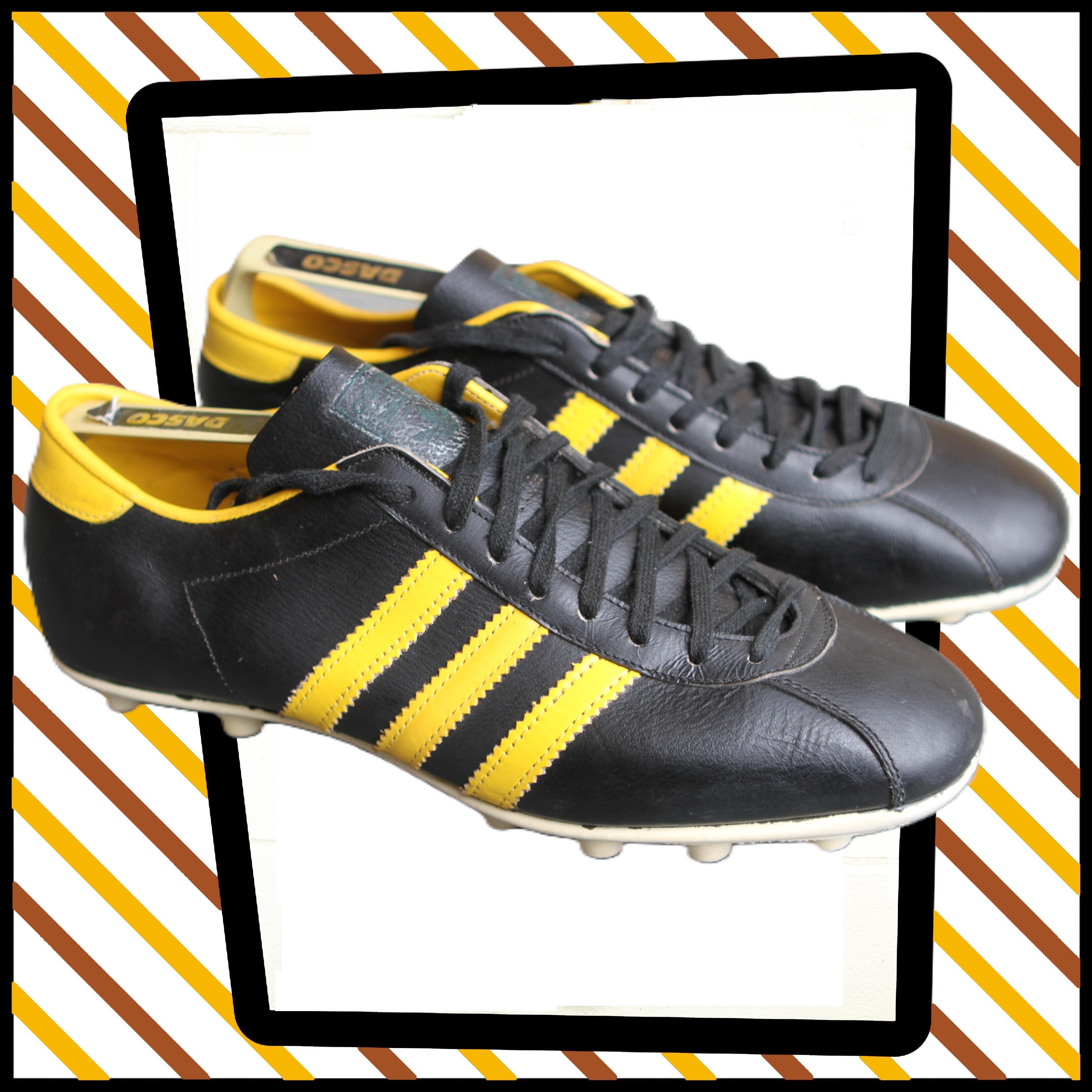 70s フットボール t 黒×黄色　vintage football Vintage 70s ADIDAS Original Brasil Unworn Football BOOTS