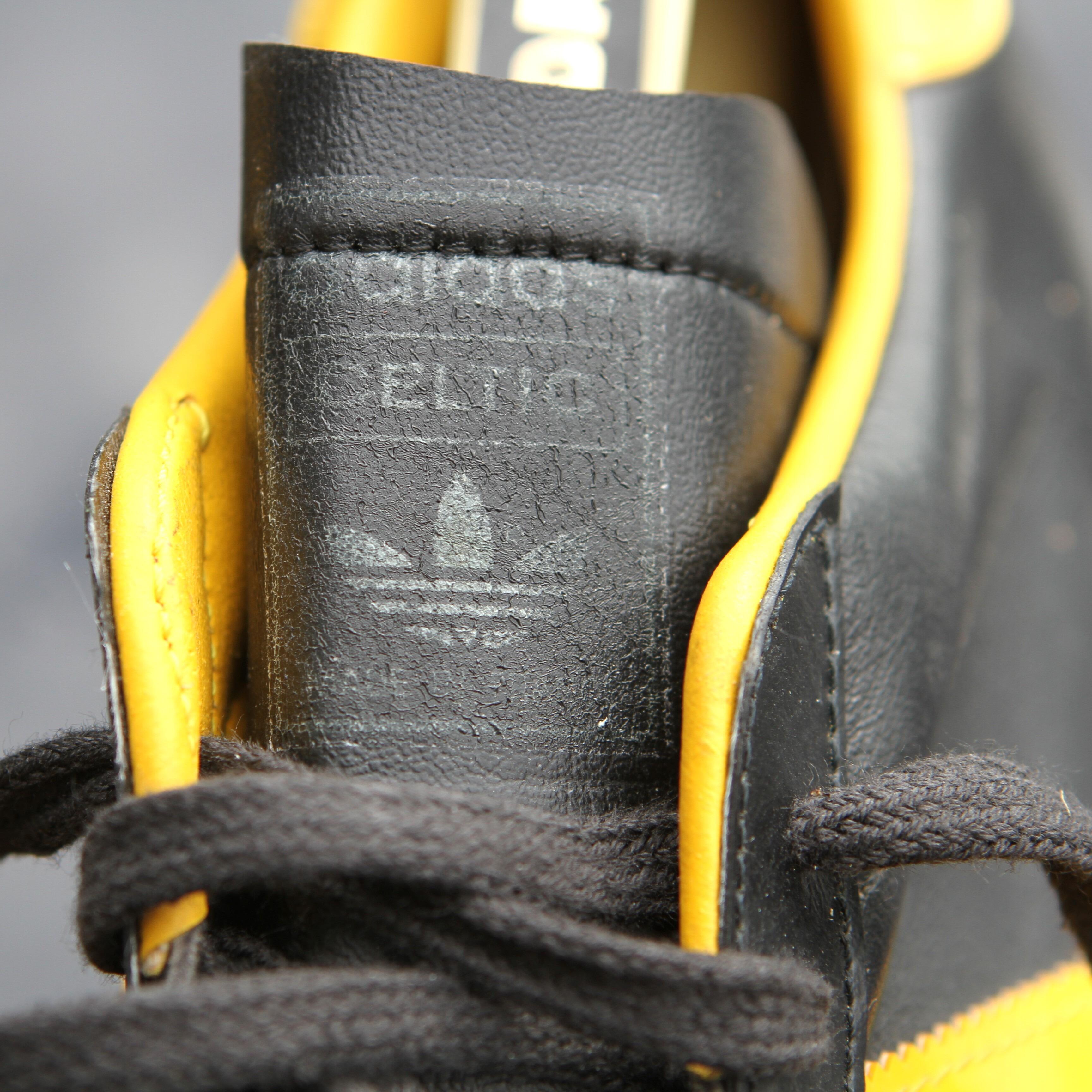 amazing 1970s Vintage Adidas Celtic Football Boots- brand badge