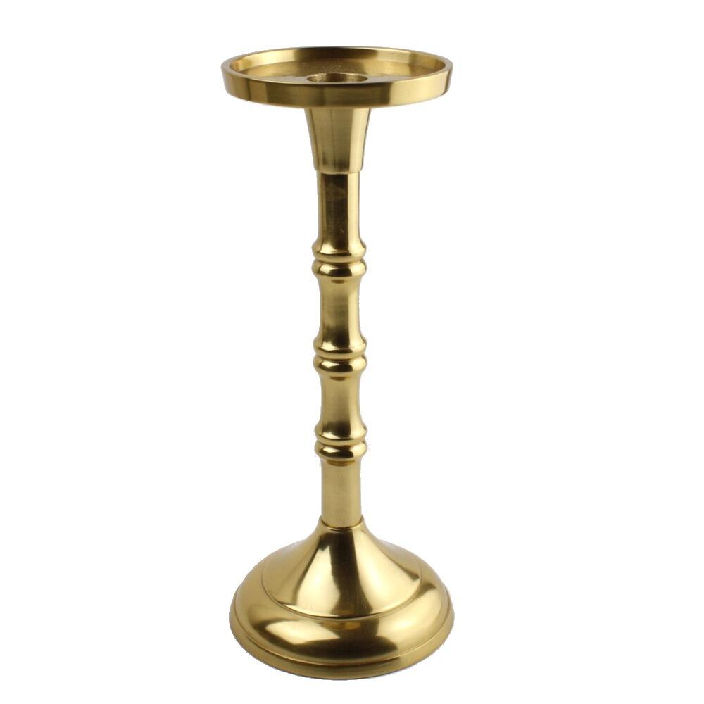 Gold vintage-style candlestick holder