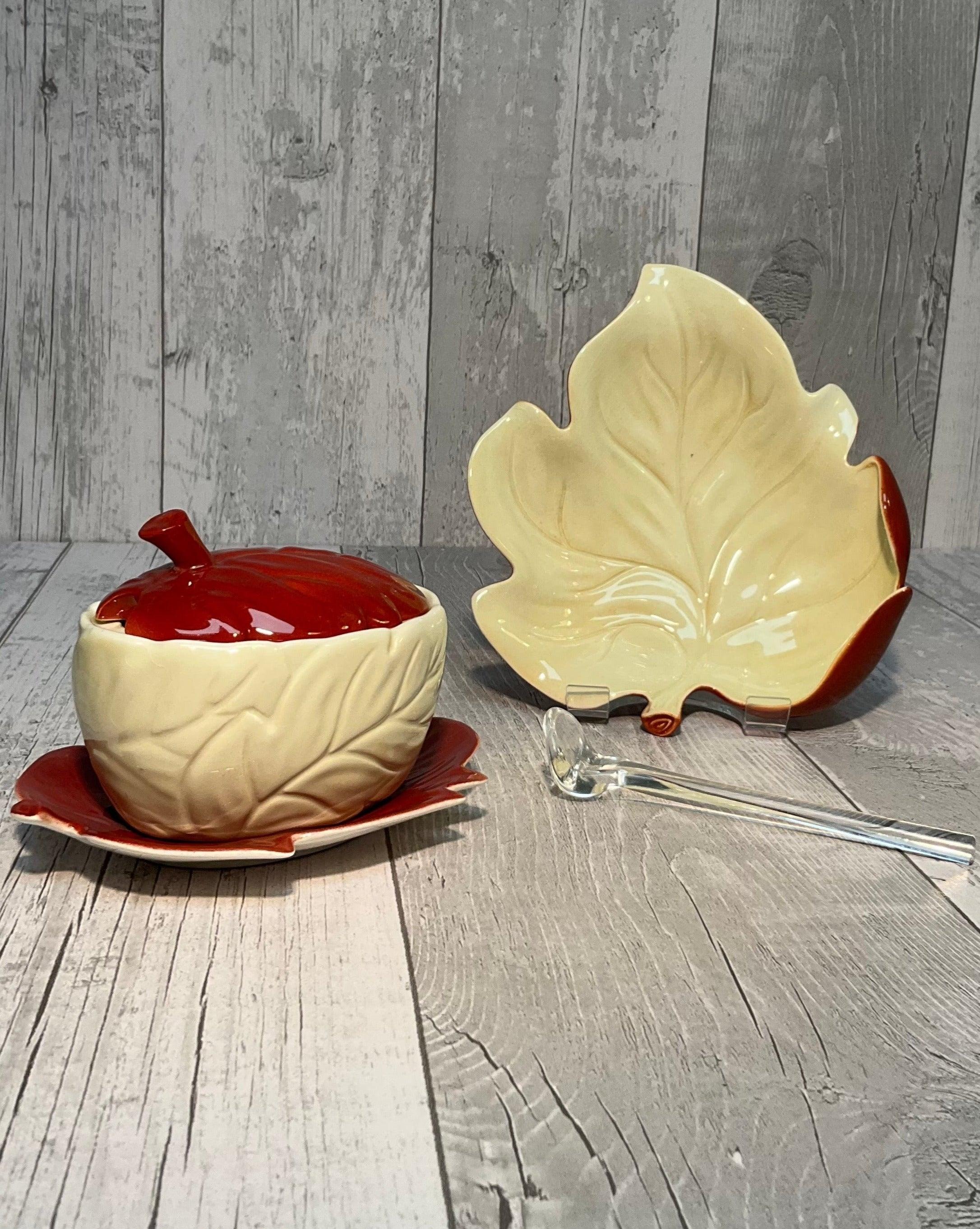 Carlton ware outlet leaf dish