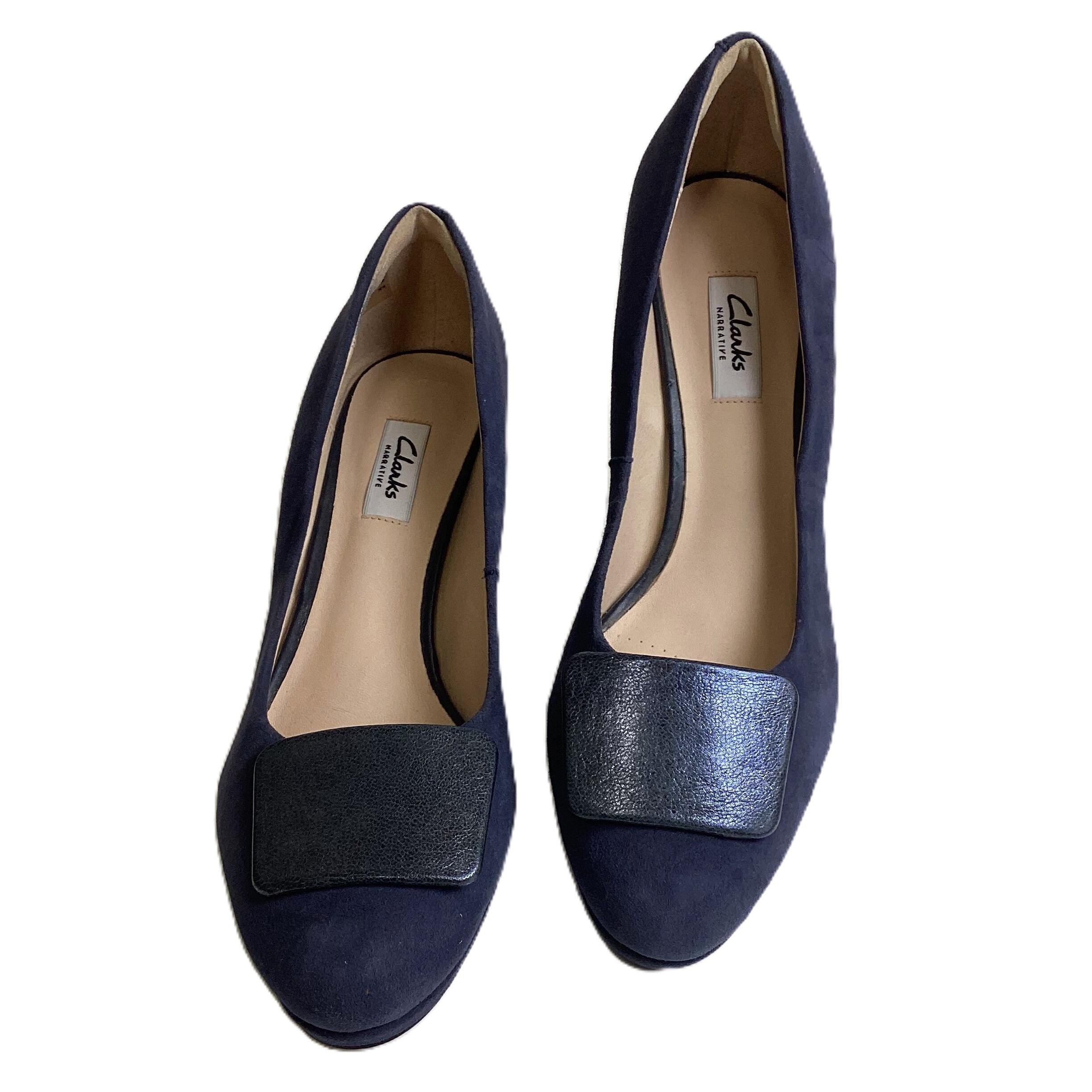 Clarks navy blue heels best sale