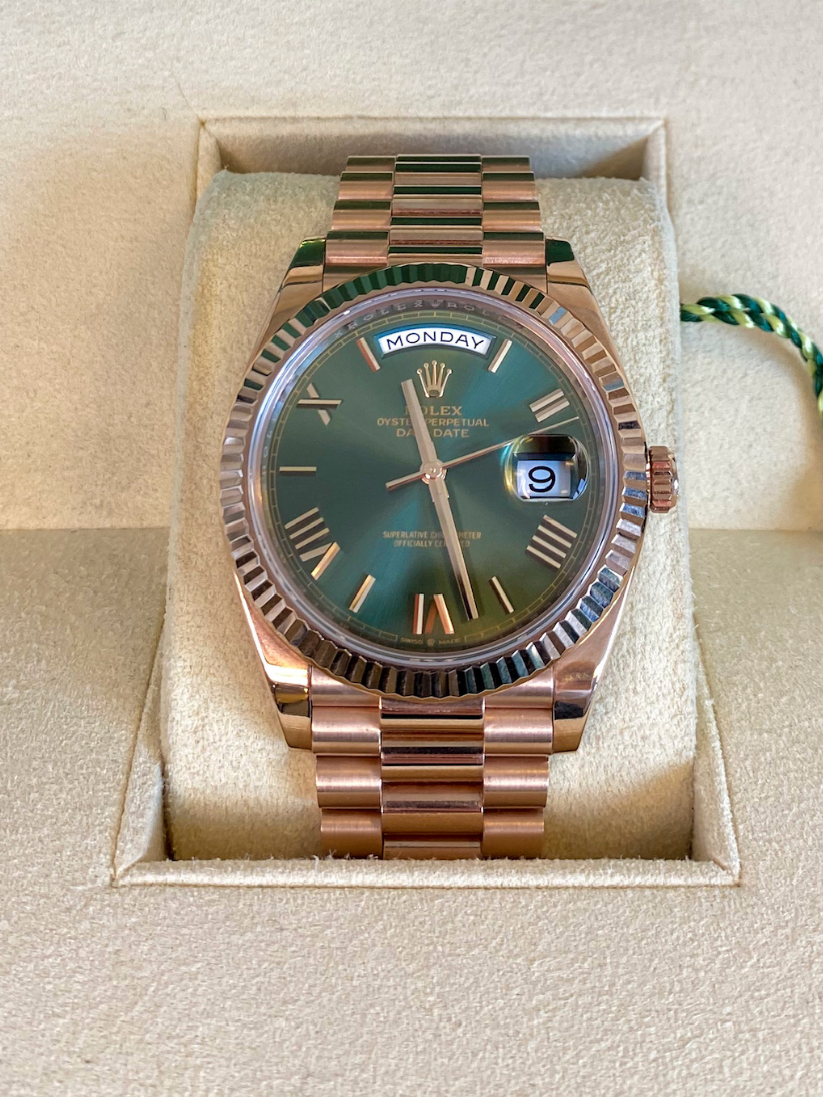 Rose gold day date green online face