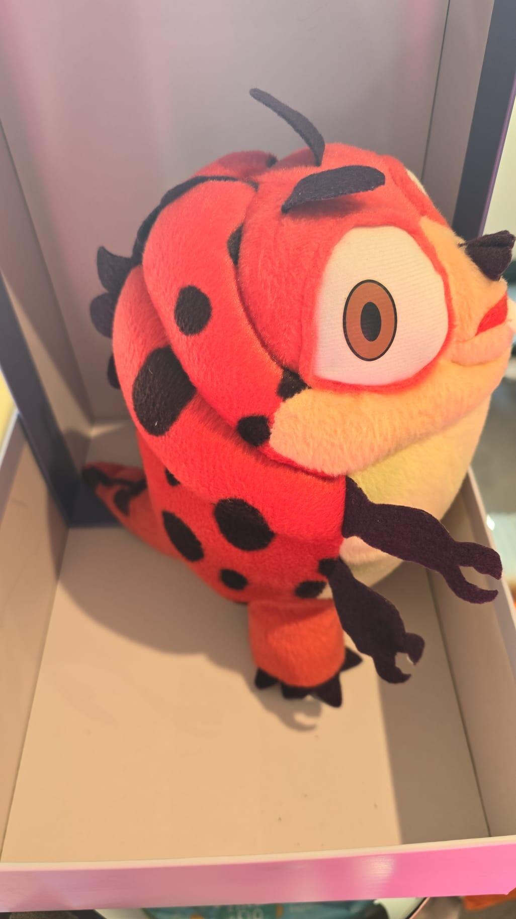 2009 Monsters VS Aliens Insectosaurus Soft Plush Stuffed Toy 10 Lady Bug with tag reattached to label
