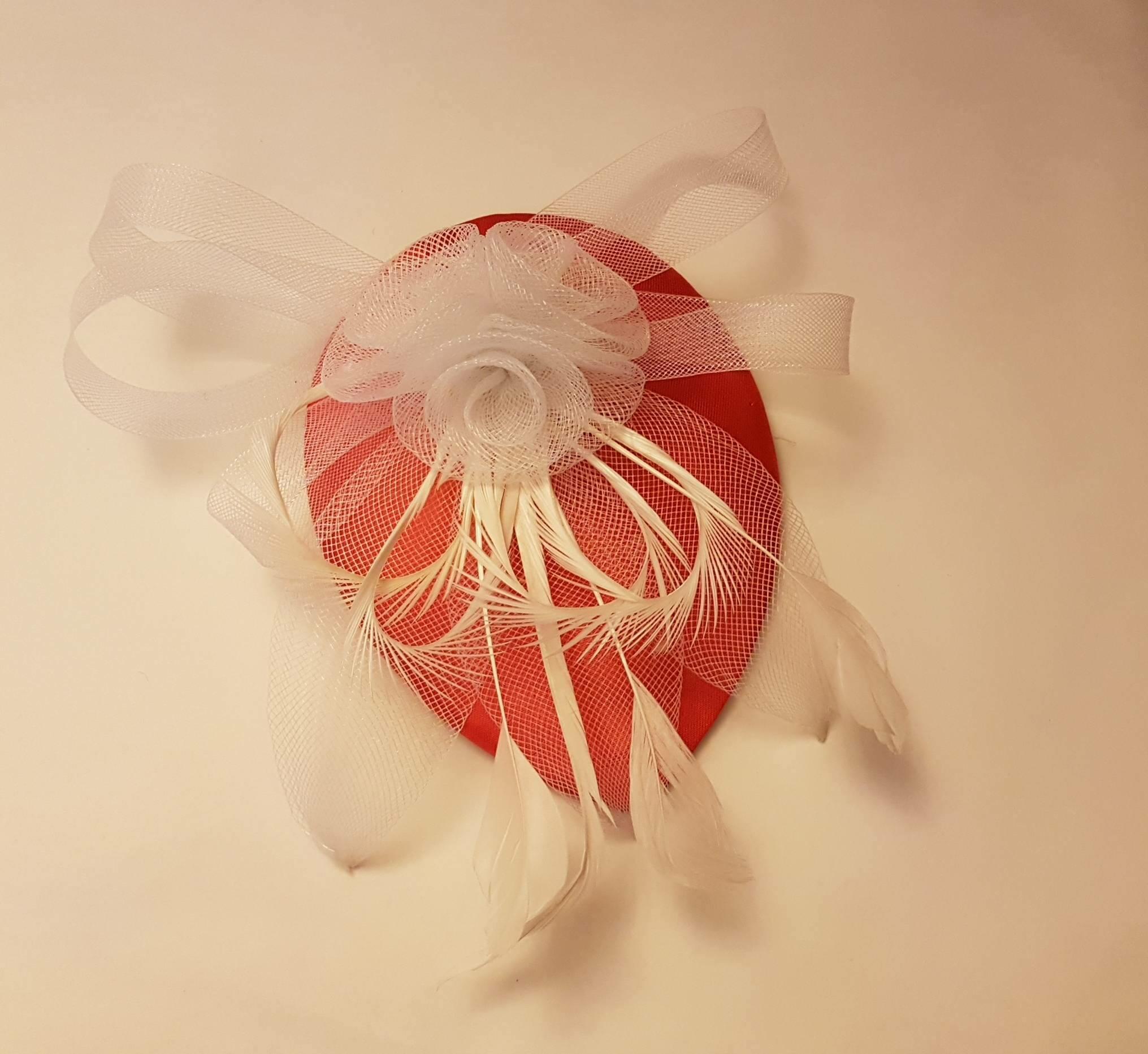 Red & White Fascinator