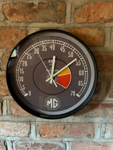 mg clock