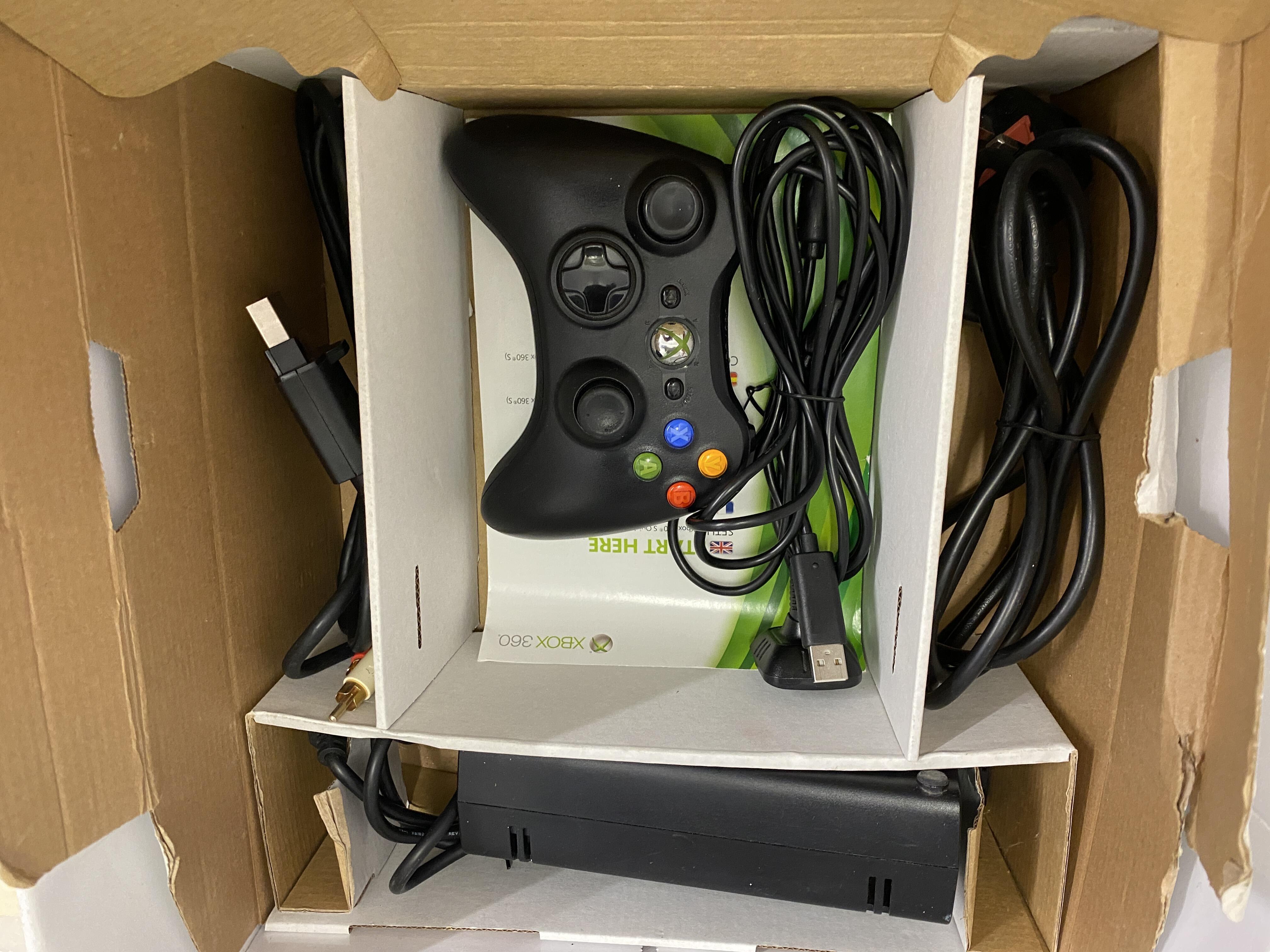 Controller and power cables in original packaging