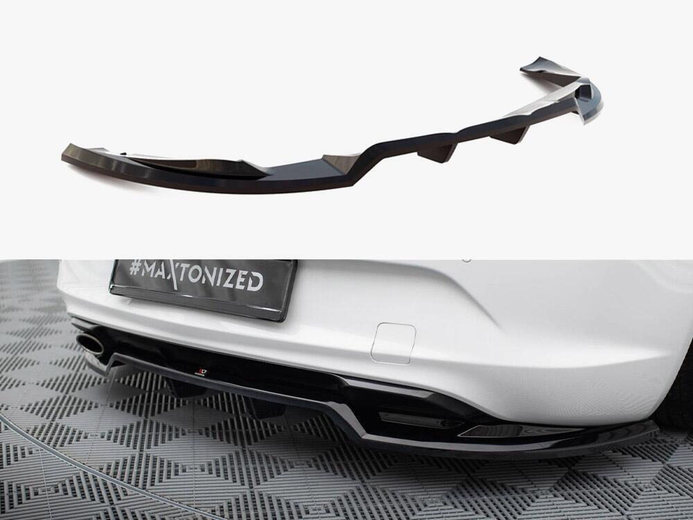 Central Rear Splitter (Vertical Bars) Opel Cascada