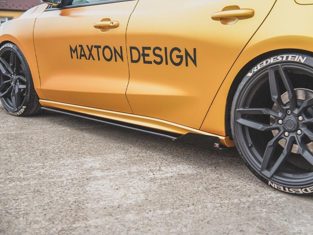 Street PRO Side Skirt Diffusers + Flaps Ford Focus ST / ST-Line Mk4