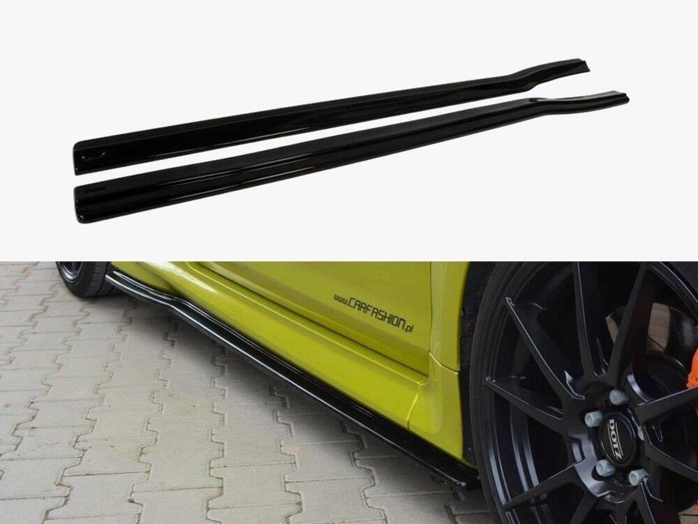 Side Skirts Diffusers Ford Focus MK2 RS - Carbon Look