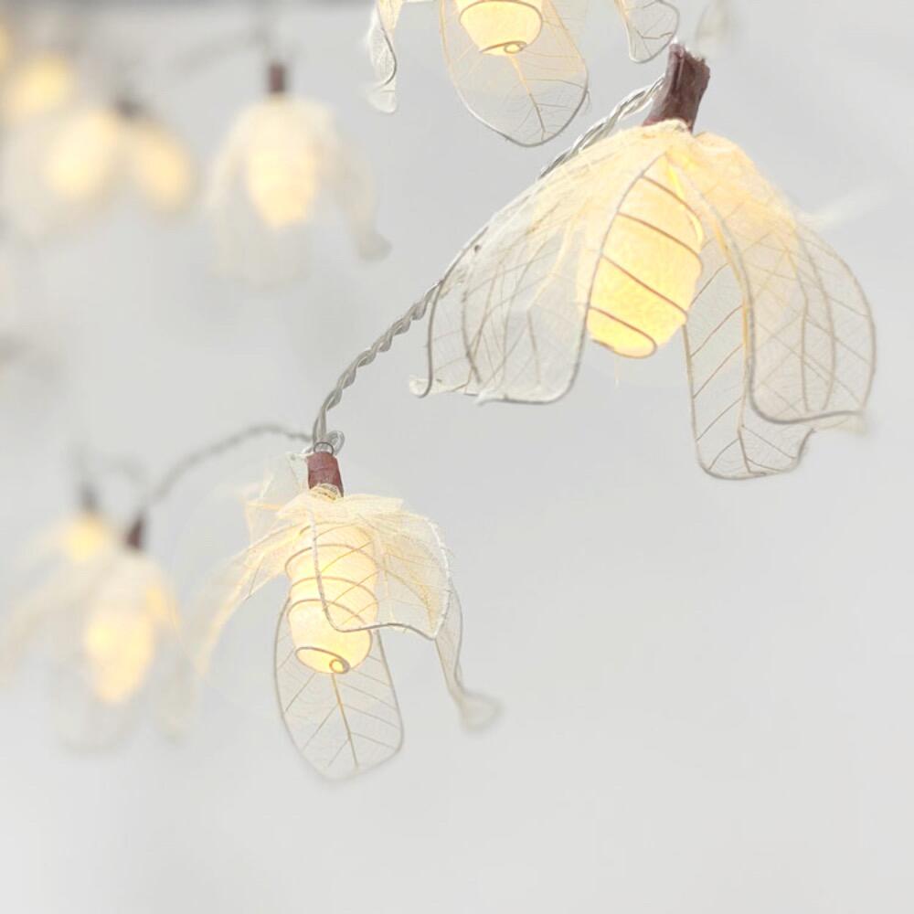 Glow Bud Fairy Lights in Crisp White – Handcrafted Silk Cocoon Buds