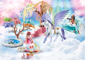 Picnic with Pegasus Carriage