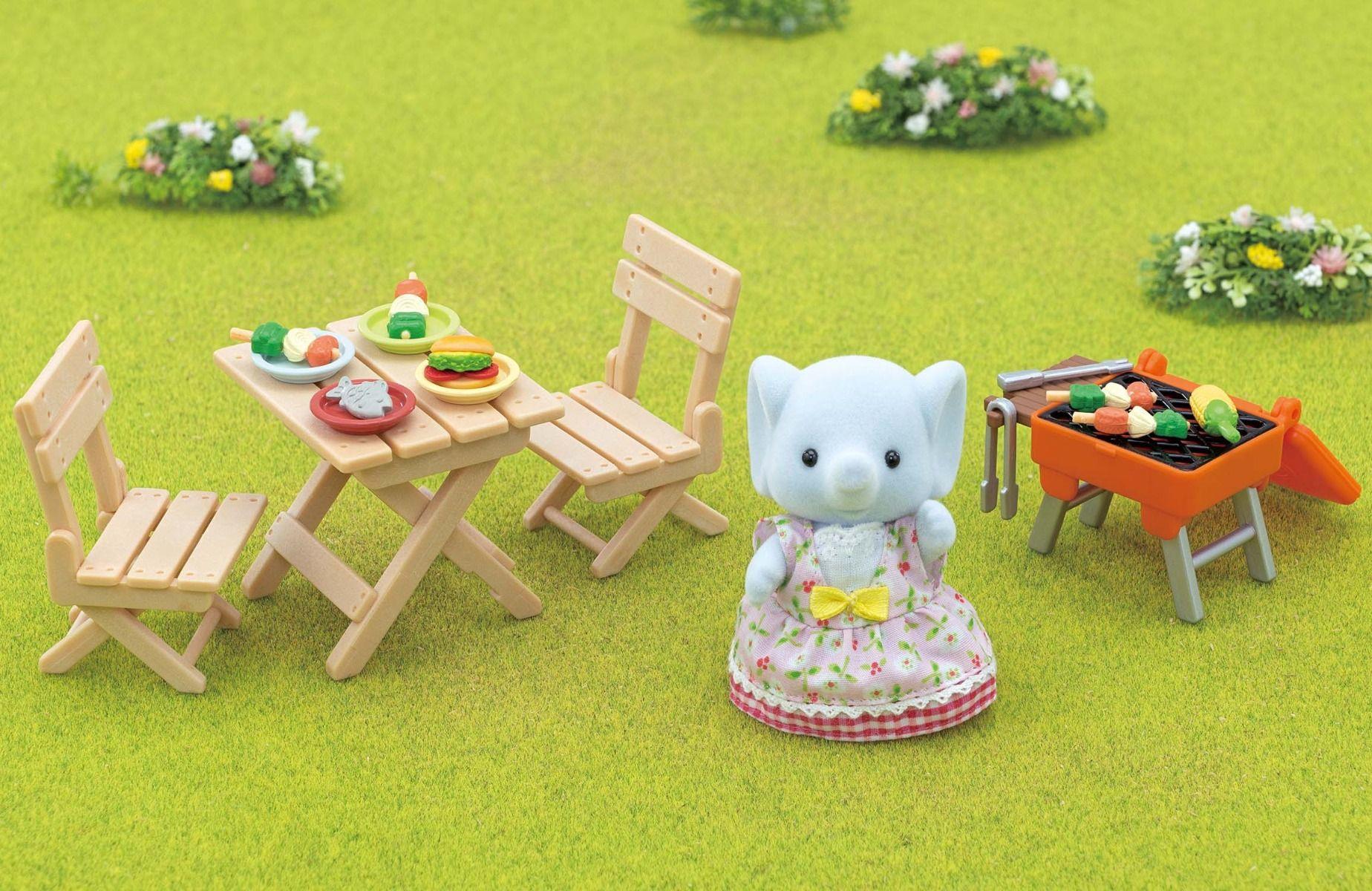 Elephant Picnic Set