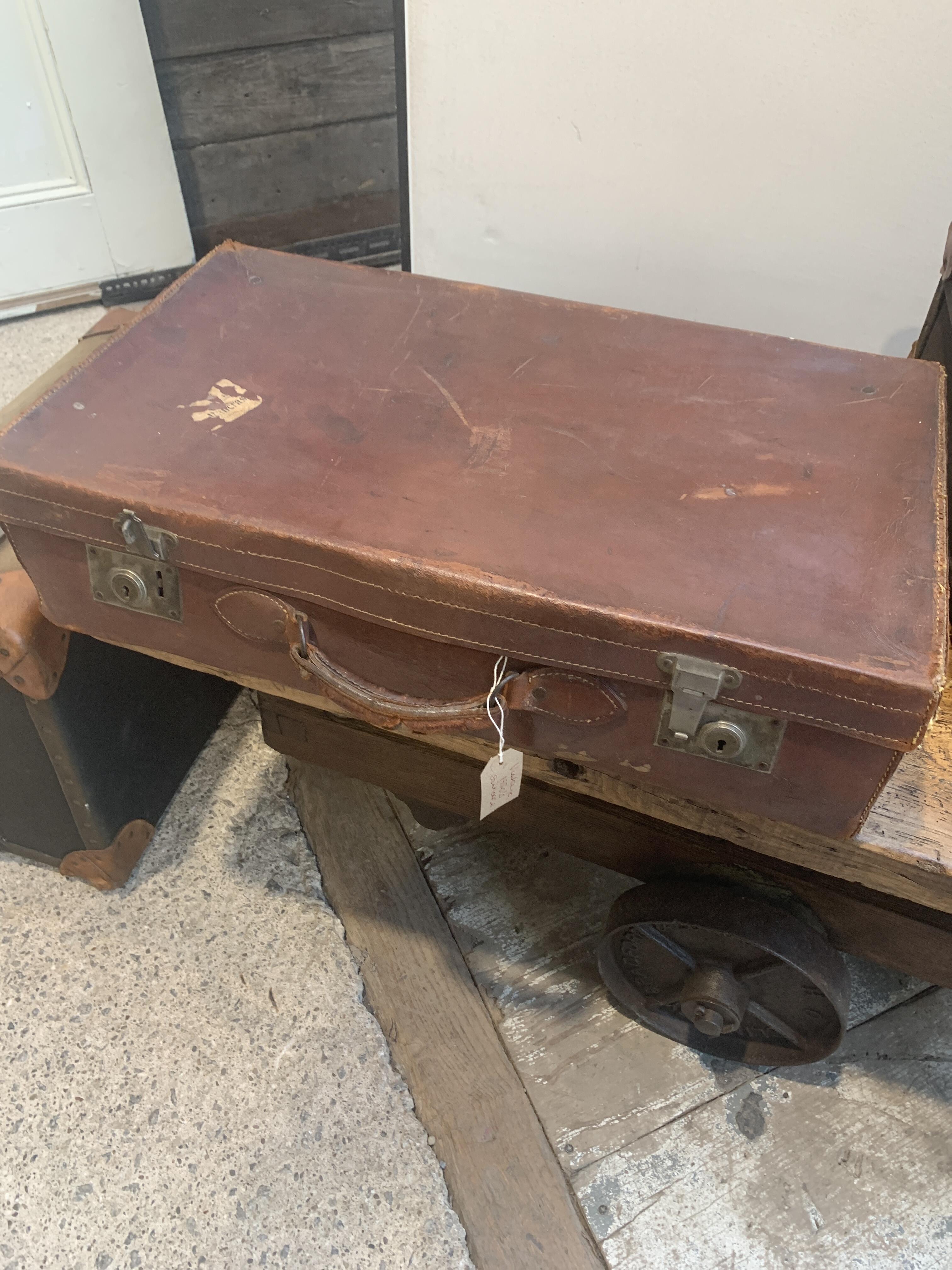 Vintage Brown Leather Suitcase 66cm
