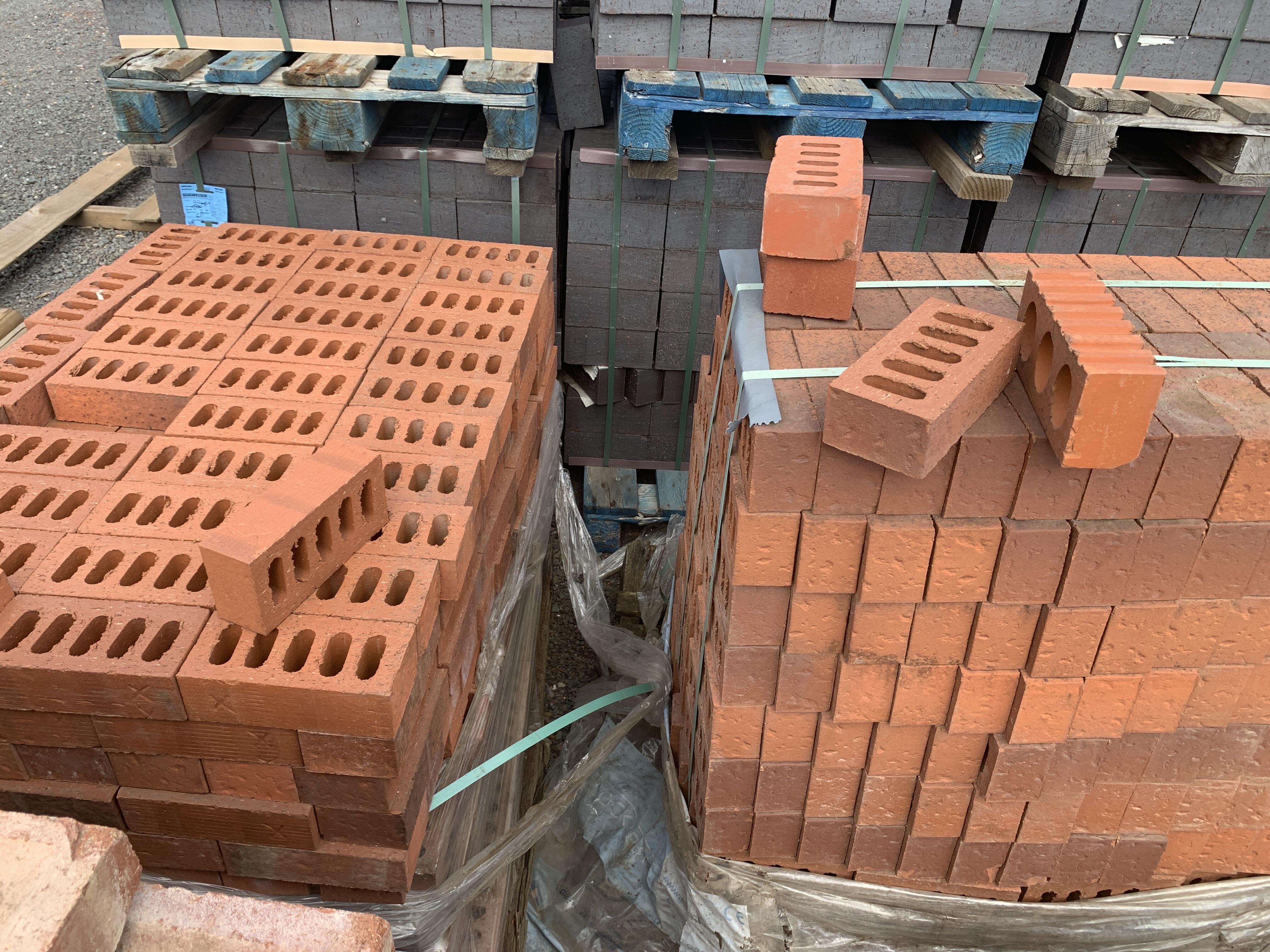 Reclaimed Metric Brick - 22x6.5x10 cm