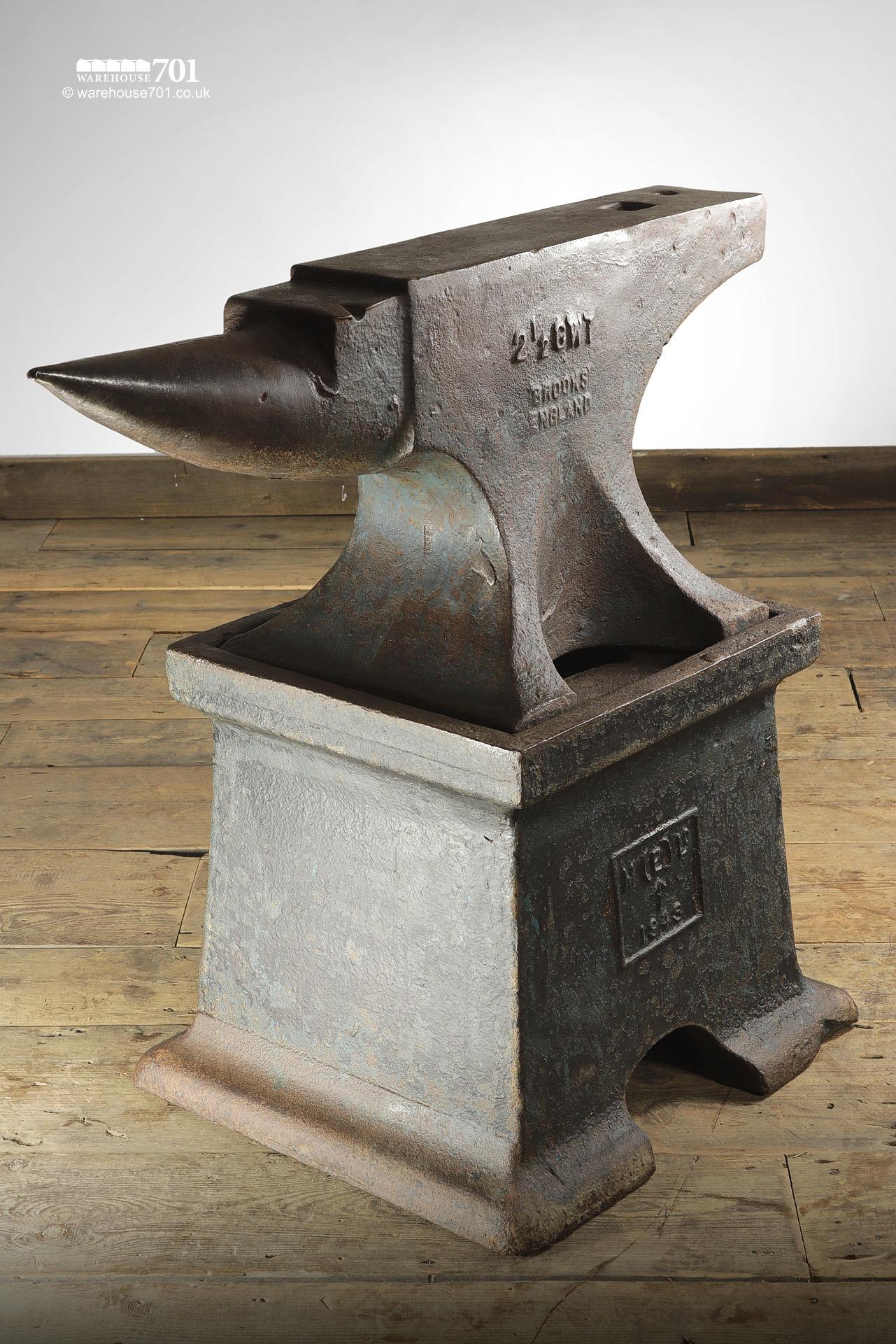 Rare 2½ CWT Vintage Anvil and WWII Cast Iron Base Combination
