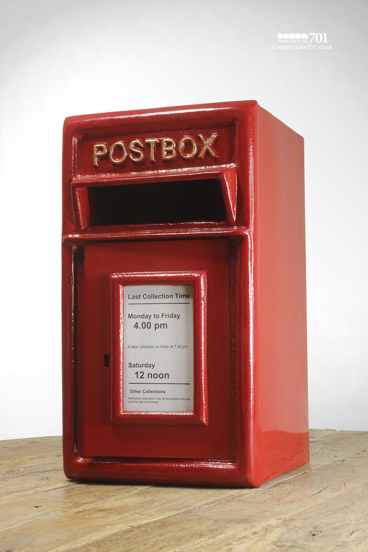 GPO Style Lockable Red Metal Post Box