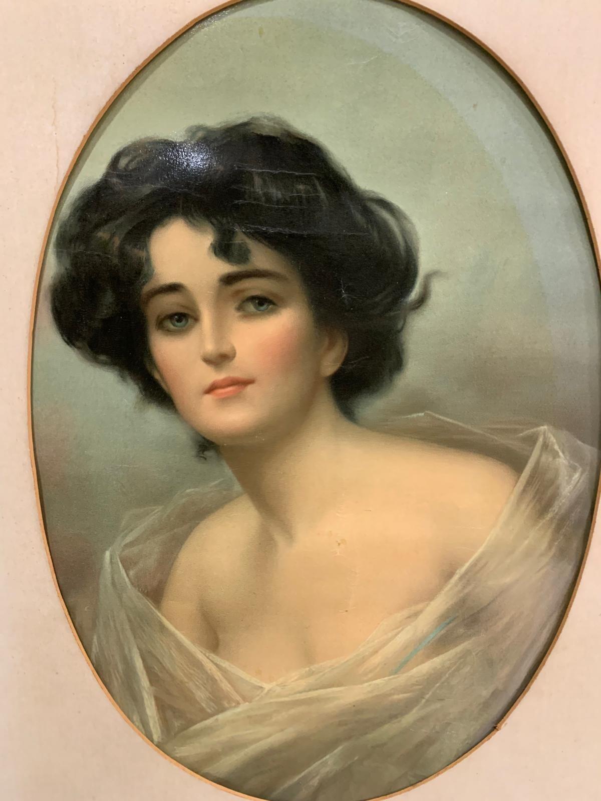 Chromolith print of a ladies portrait