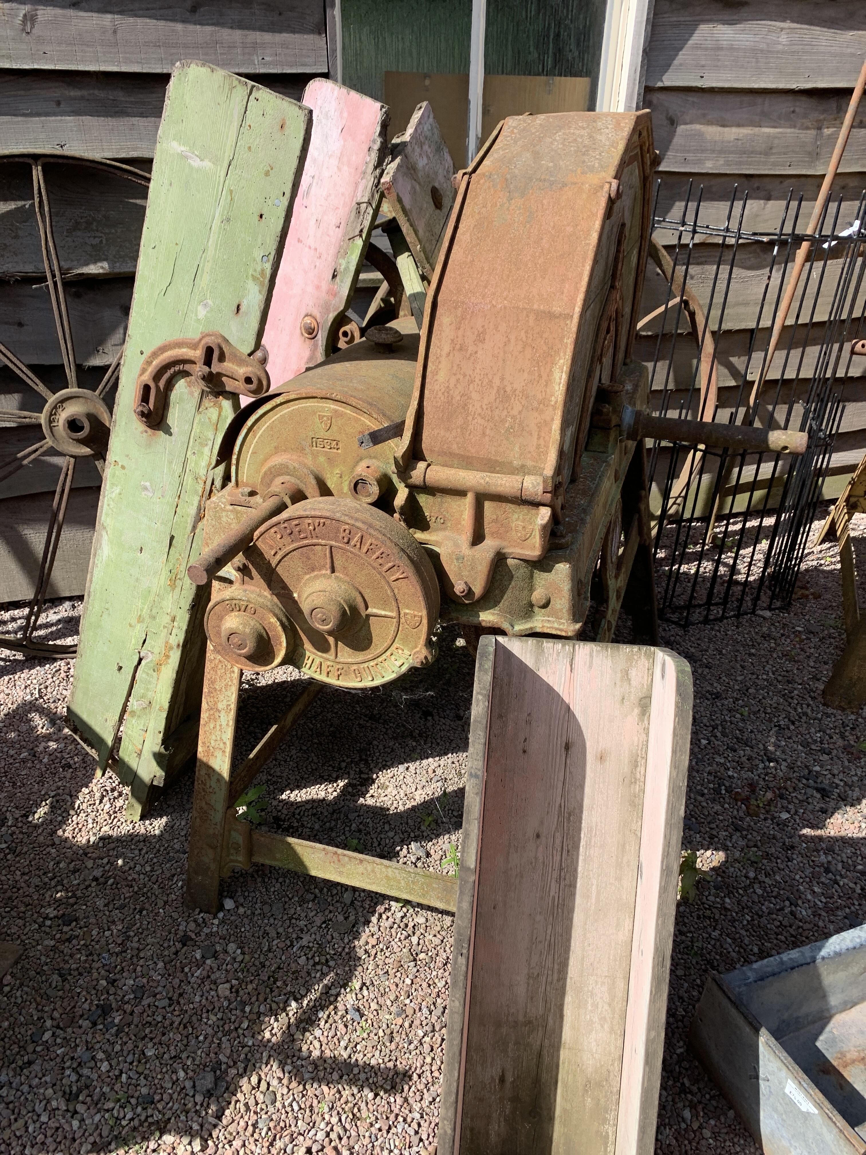 Bamford 'Clipper' Safety Chaff Cutter