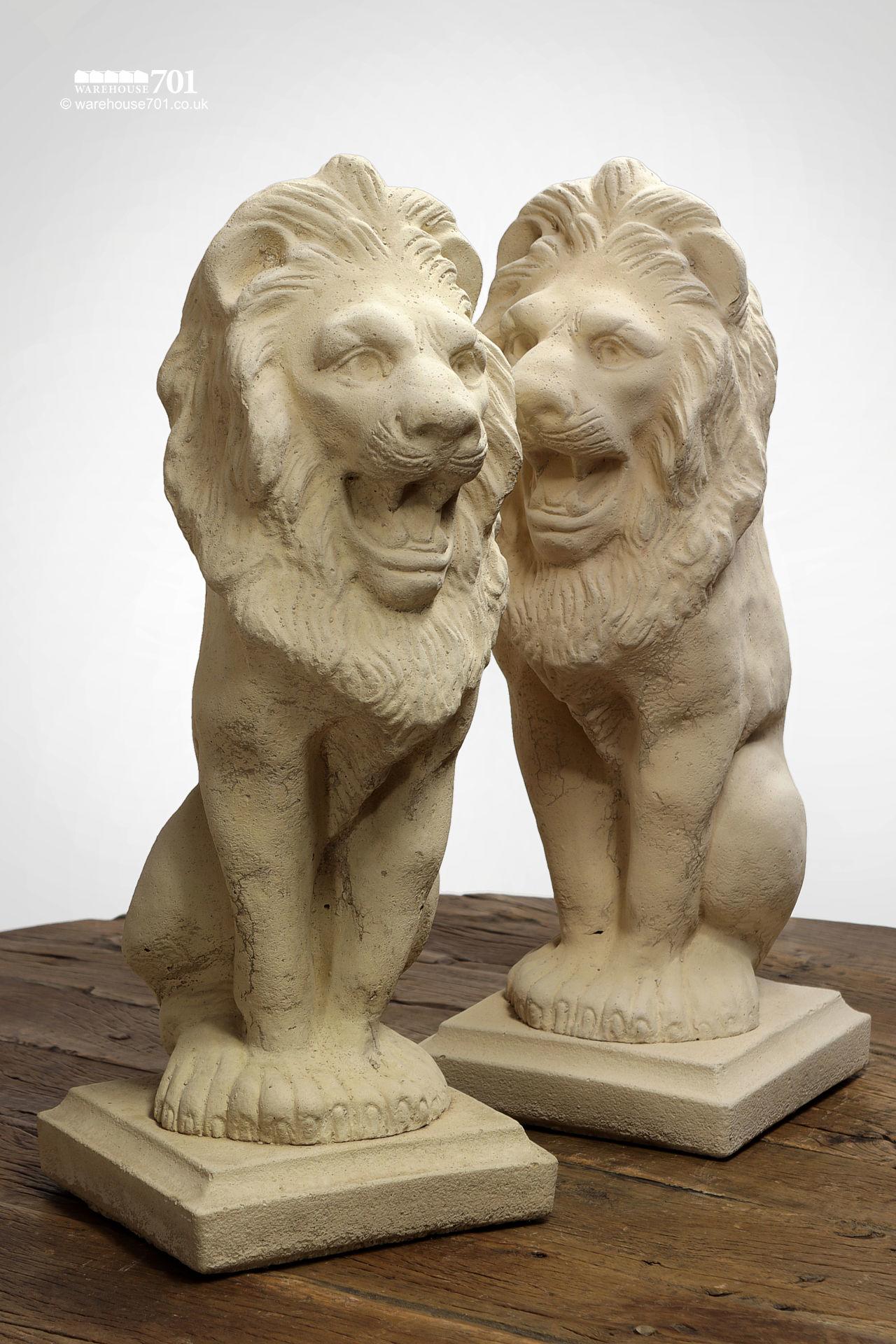 New Cast Stone Pair of Sitting Lion Statues
