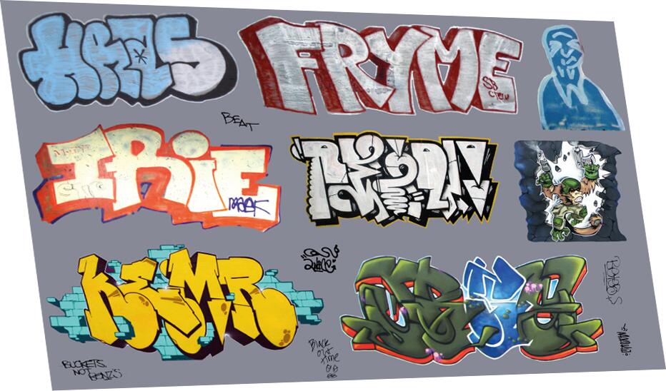 Railtec 4mm-8905 4mm Graffiti: artistic E (suits larger wagons)