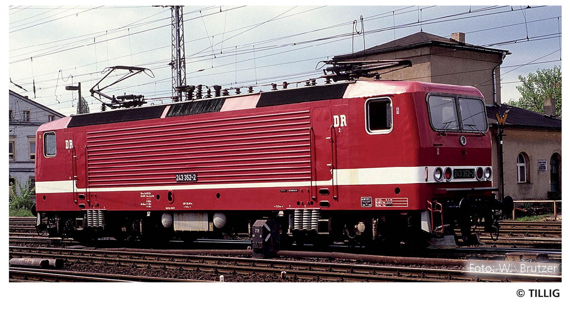 TILLIG 04348 Electric locomotive of the DR
