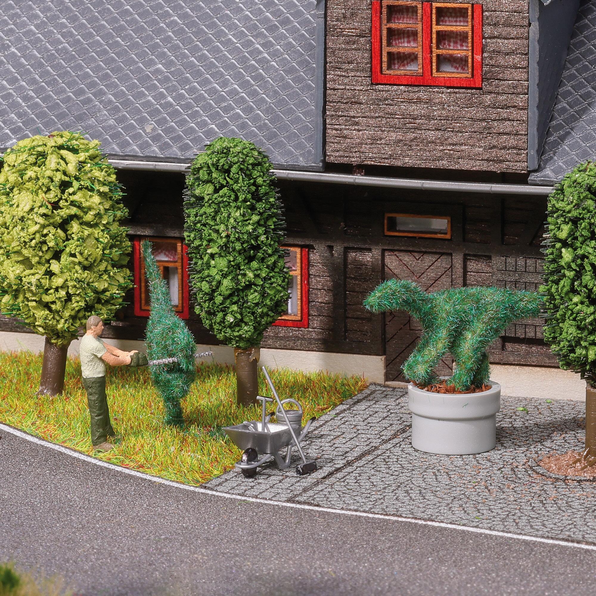 Busch 1864 Prehistoric topiary HO