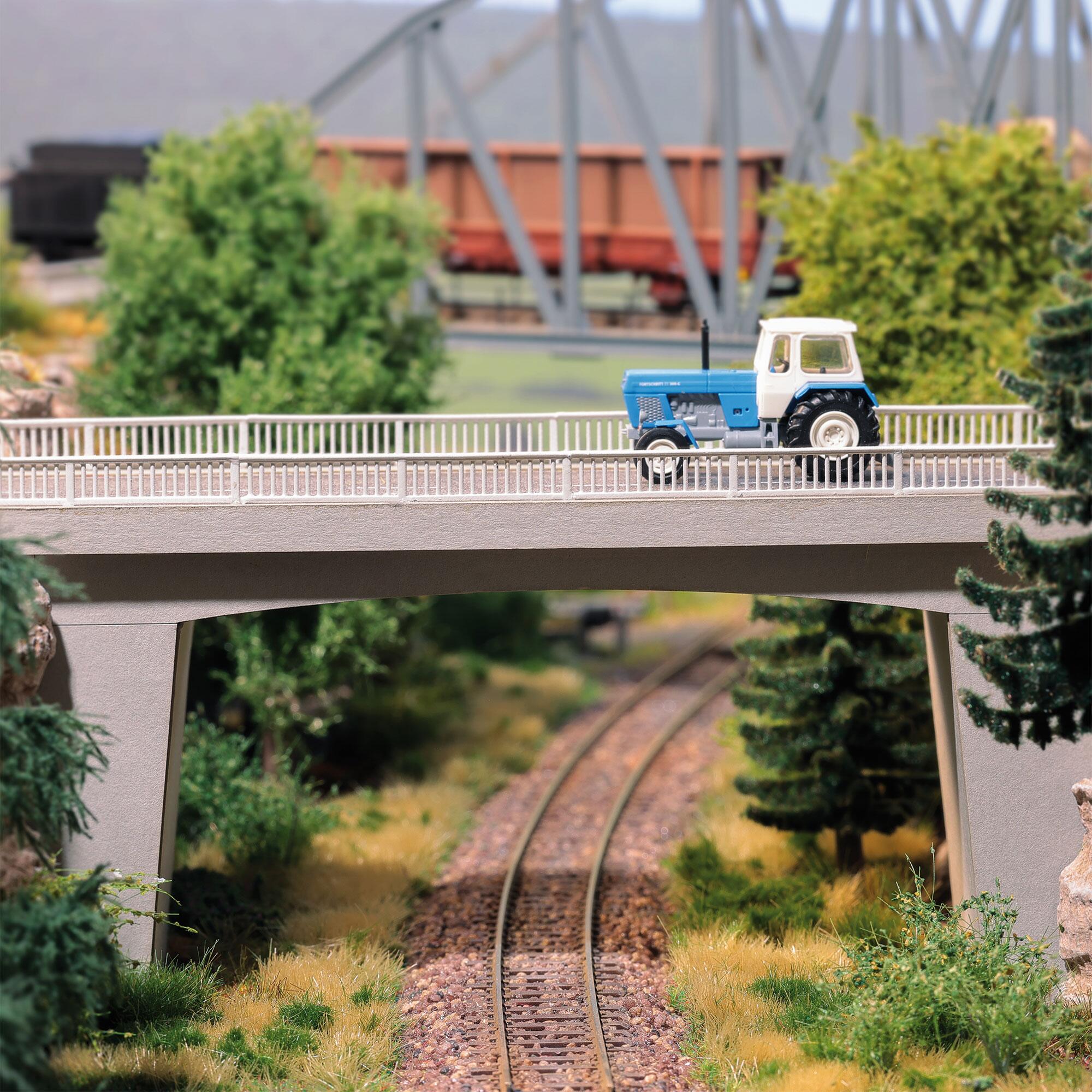 Busch 8151 Railway overpass