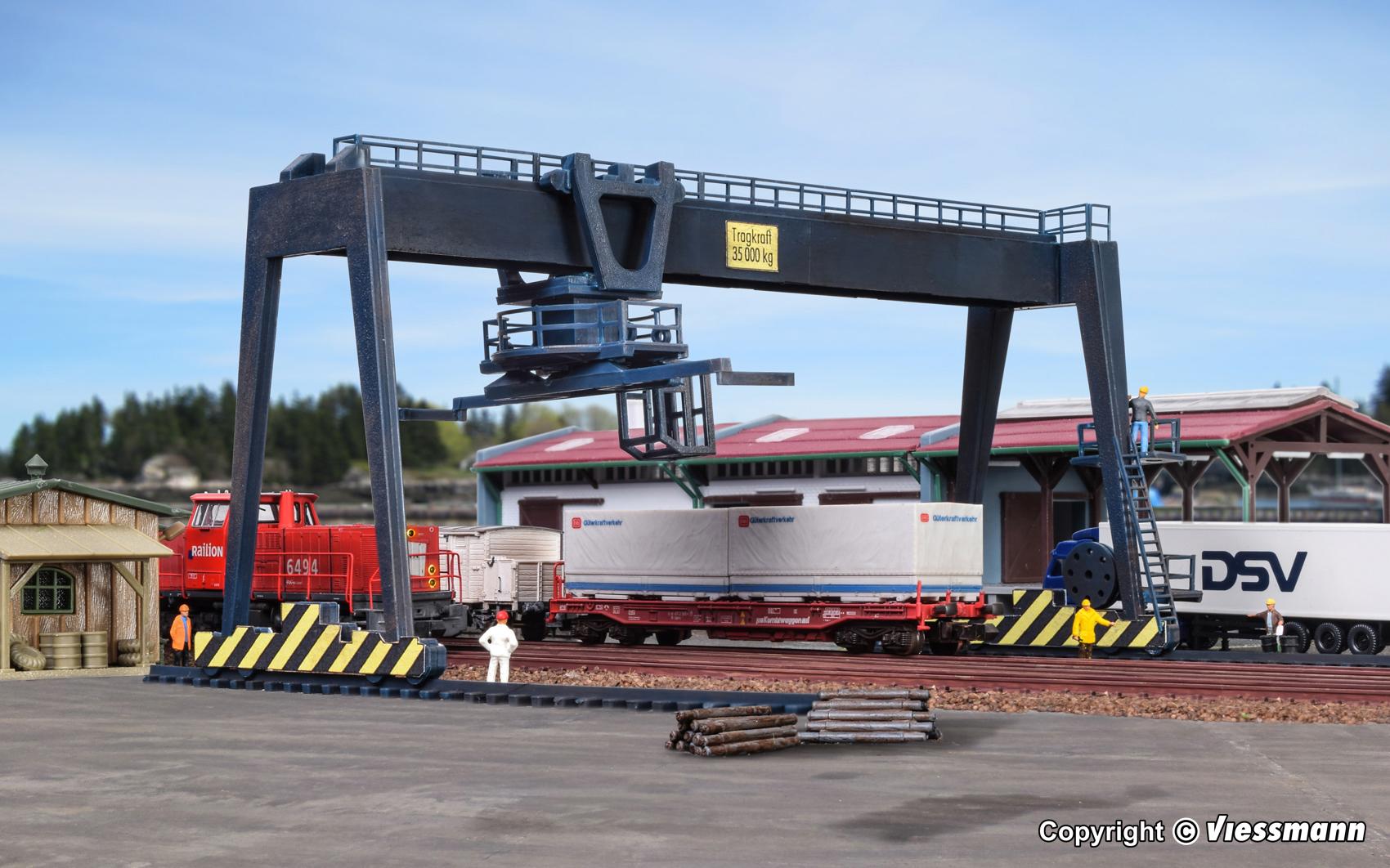 thumbnail image 2 of Vollmer N Gauge Container Crane Kit – 47905 – 1:160 Scale Model Railroad 2 of 5