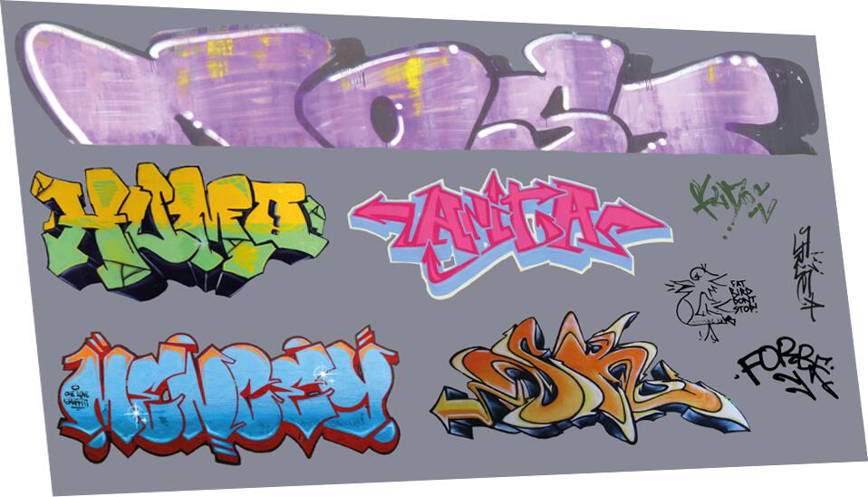 RAILTEC 4mm-8911 Graffiti: artistic L (suits larger wagons)