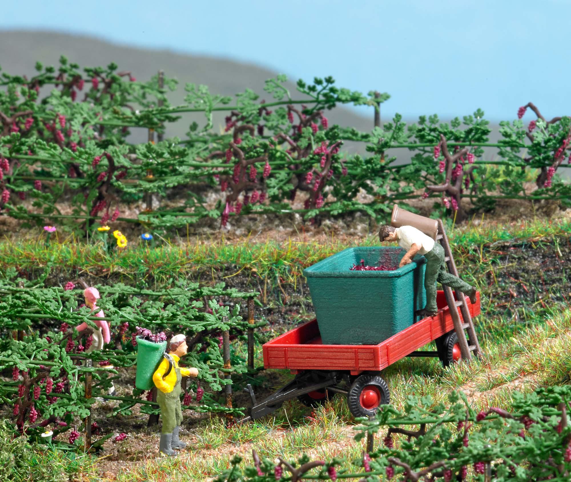 Busch 7879 Grape harvest with wagon
